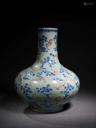 A Chinese Pea Green Glaze Porcelain Vase