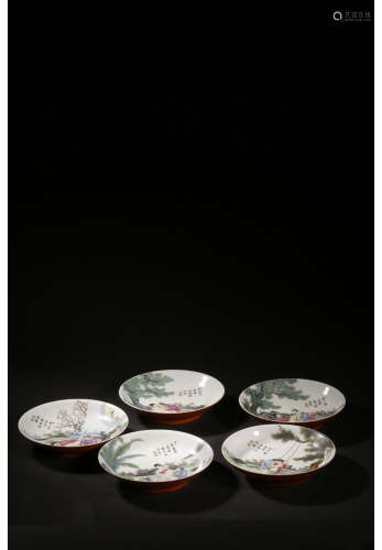 A Set of Chinese Famille Rose Porcelain Plates, 5pcs