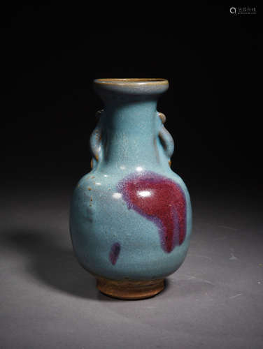 A Chinese Jun Kiln Porcelain Vase 