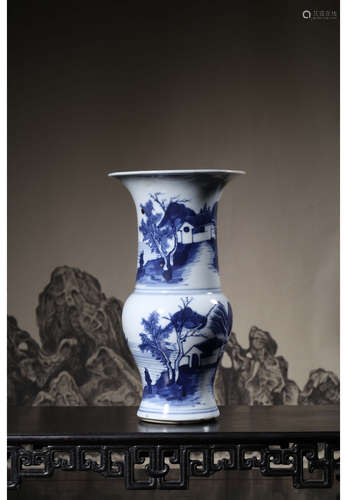 A Chinese Blue and White Porcelain Zun