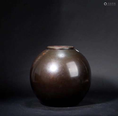 A Chinese Bronze Flower Vase with Box