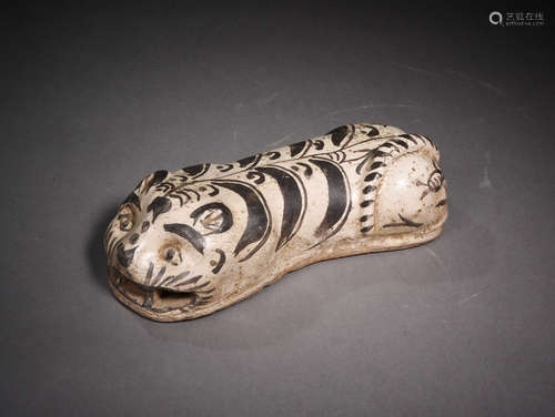 A Chinese Cizhou Kiln Tiger Shape Pillow