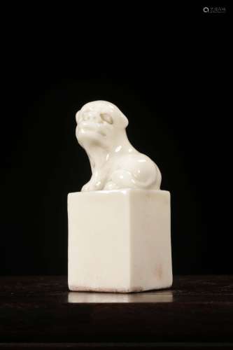 A Chinese White Porcelain Seal