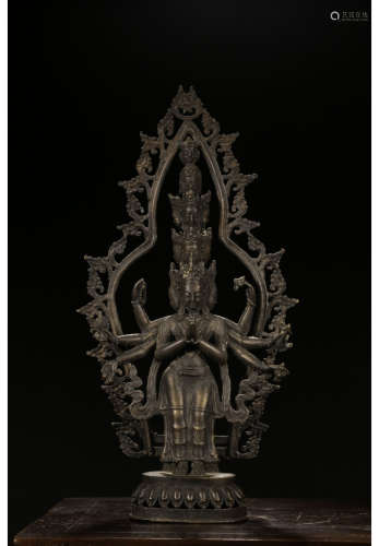 A Chinese Bronze Guanyin Bodhisattva Statue Ornament