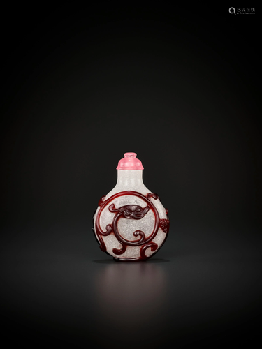 A RED OVERLAY GLASS SNUFF BOTTLE, QIANLONG/…