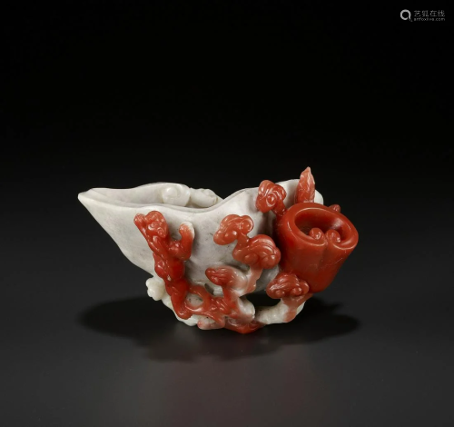 A CARNELIAN AGATE BRUSH WASHER, 18TH CENT…