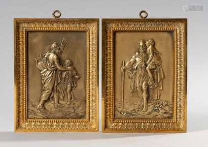 Pair of gilt bronze plaques representing a man and a child. 14,5 x 10,5 cm