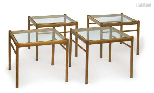 Four coffee tables 'Colonial table OW 449'