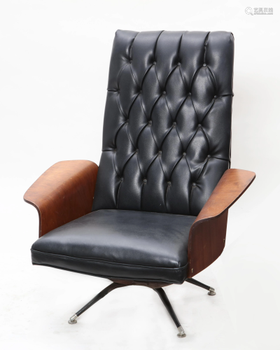 A Murphy Miller Mr. Chair style lounge chair