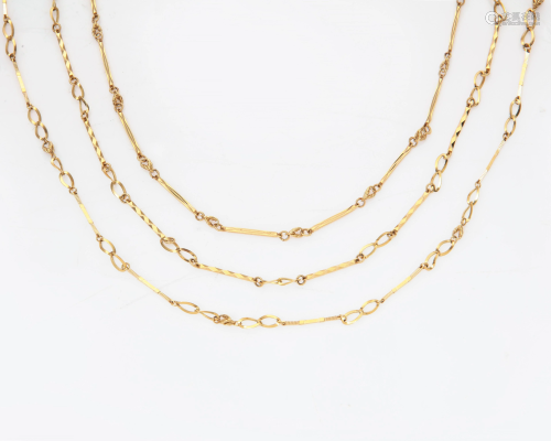 Three 18k gold fancy link chains