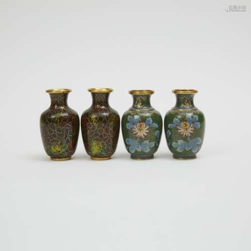 景泰藍小瓶一組四件 A Group of Four Miniature Cloisonné Vases