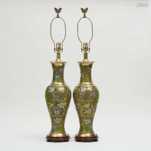 約1910年 中國景泰藍嵌琺瑯花紋對瓶 A Pair of Chinese Champlevé Cloisonné Vase Lamps, Circa 1910