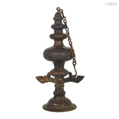十九/二十世紀 南亞銅油燈 A South Asian Bronze Hanging Oil Lamp, 19th/20th Century