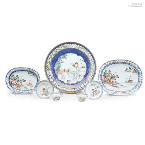 Assorted group of Chinese Export porcelain items,