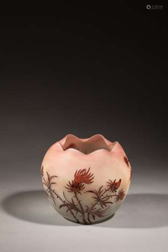 Charles VESSIERE à NANCY Scalloped neck ovoid vase…