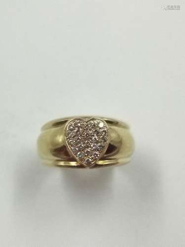 Domed ring in 18k yellow gold surmounted by a diam…