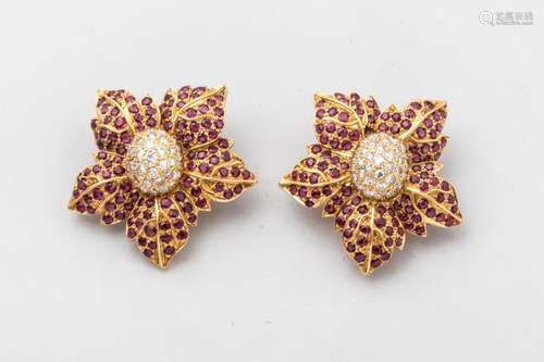 Flower earrings in 18K yellow gold paved with rubi…