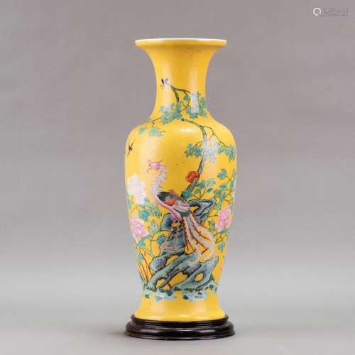 A CHINESE YELLOW GLAZE GROUND FAMILLE ROSE VASE LAMP