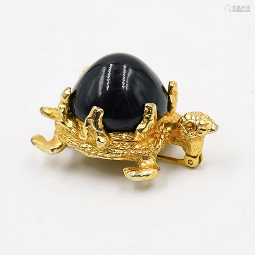 Pauline Rader Turtle Brooch