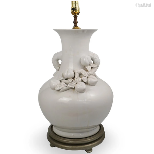 Chine De Blanc Vase Lamp