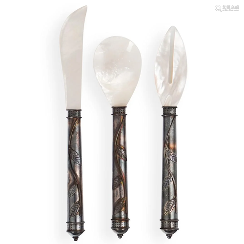 (3 Pc) Sterling & Mother of Pearl Caviar Utensils