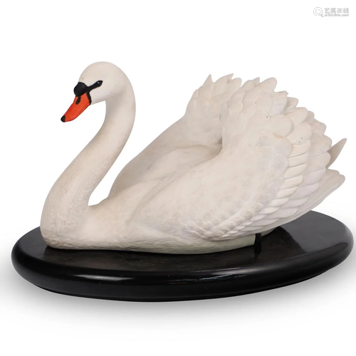 Franklin Mint Bisque Porcelain Swan Statue