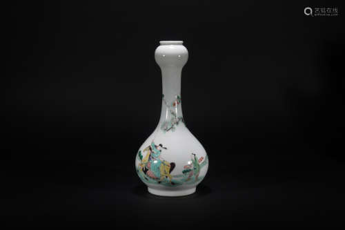 Qing dynasty colorful garlic-head-shaped vase