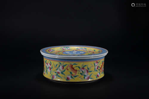 Qing dynasty pastel pot