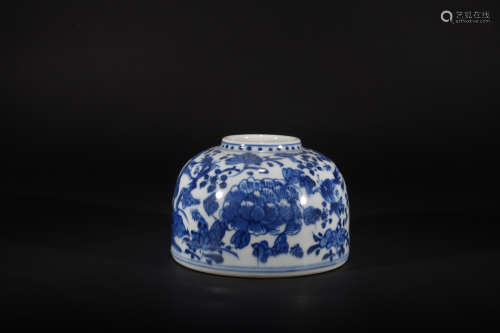 Qing dynasty blue-and-white Taibai goblet
