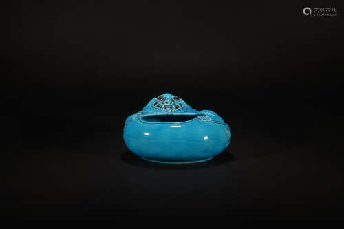 Qing dynasty peacock blue glaze writing-brush washer