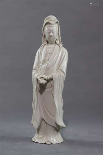 A Dehua Ware Porcelain Statue of 'Guanyin'