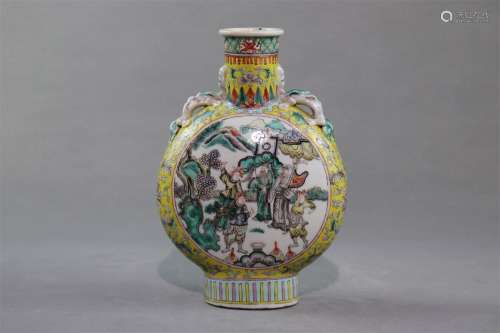 A Yellow Ground Famille Rose Porcelain 'Baoyue' Vase