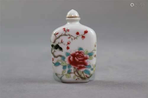 A Famille Rose Porcelain Snuff Bottle
