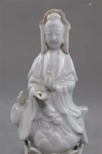 A Dehua Ware Porcelain Statue of 'Guanyin'
