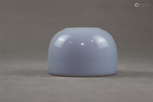 An Azure Glazed Porcelain Brush Wash