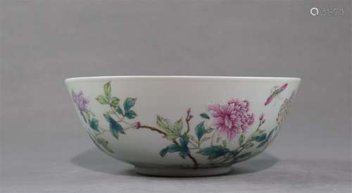 A Famille Rose Porcelain Bowl