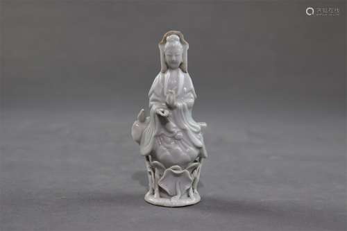 A Dehua Ware Porcelain Statue of 'Guanyin'