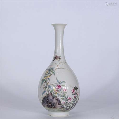 A Chinese FAMILLE ROSE Porcelain Poem Vase
