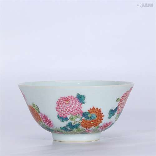 A Chinese FAMILLE ROSE Porcelain Bowl