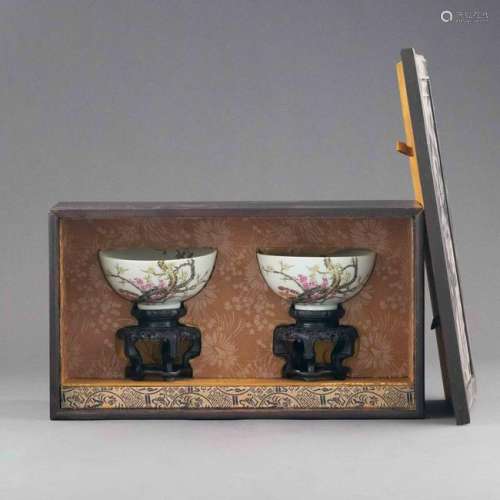 PR. YONGZHENG FAMILLE ROSE BOWLS IN PROTECTIVE BOX