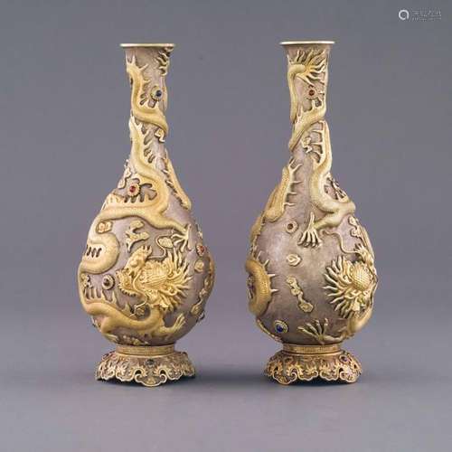 QING GILT SILVER INLAID DRAGON BOTTLE