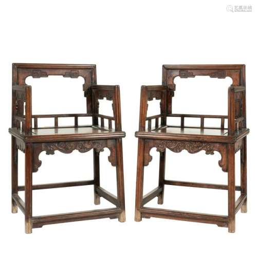 PAIR OF CARVED HUANGHUALI ROSE CHAIRS, MEIGUI YI