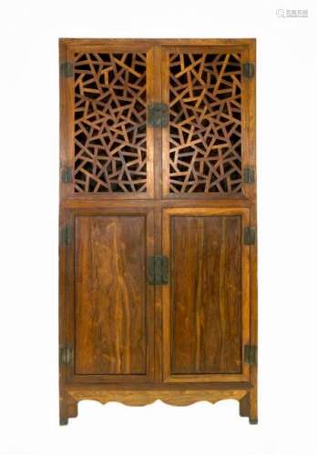 A FINE CHINESE HUANGHUALI DOUBLE DOORS CABINET
