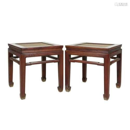 19TH C PAIR OF CHINESE HUANGHUALI SQUARE STANDS