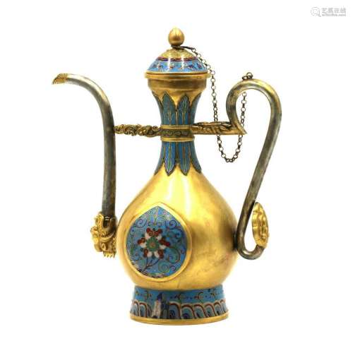 A CHINESE CLOISONNE EWER