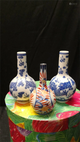 3 Mini vase