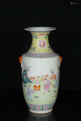 FAMILLE ROSE 'CHILDREN' VASE WITH BEAST MASK HANDLES