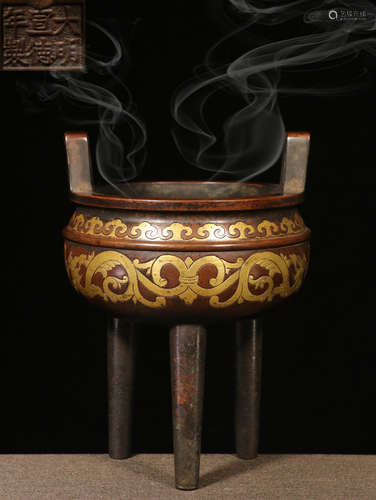 GILT BRONZE CAST 'DRAGON' TRIPOD CENSER WITH HANDLES