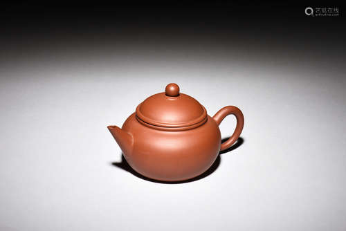 YIXING ZISHA ROUND TEAPOT