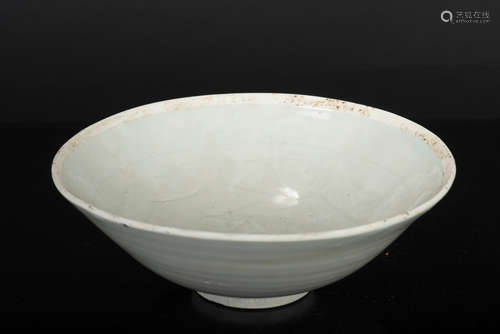 CELADON GLAZED CONICAL BOWL